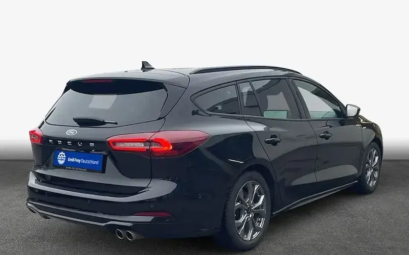 Gebraucht Ford Focus ST-Line X 155 PS (114 kW) 2025 Agate black metallic Kombi