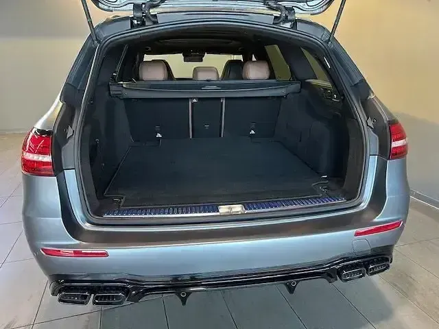 Gebraucht Mercedes E63S AMG AMG 612 PS (450 kW) 2021 Grau Limousine