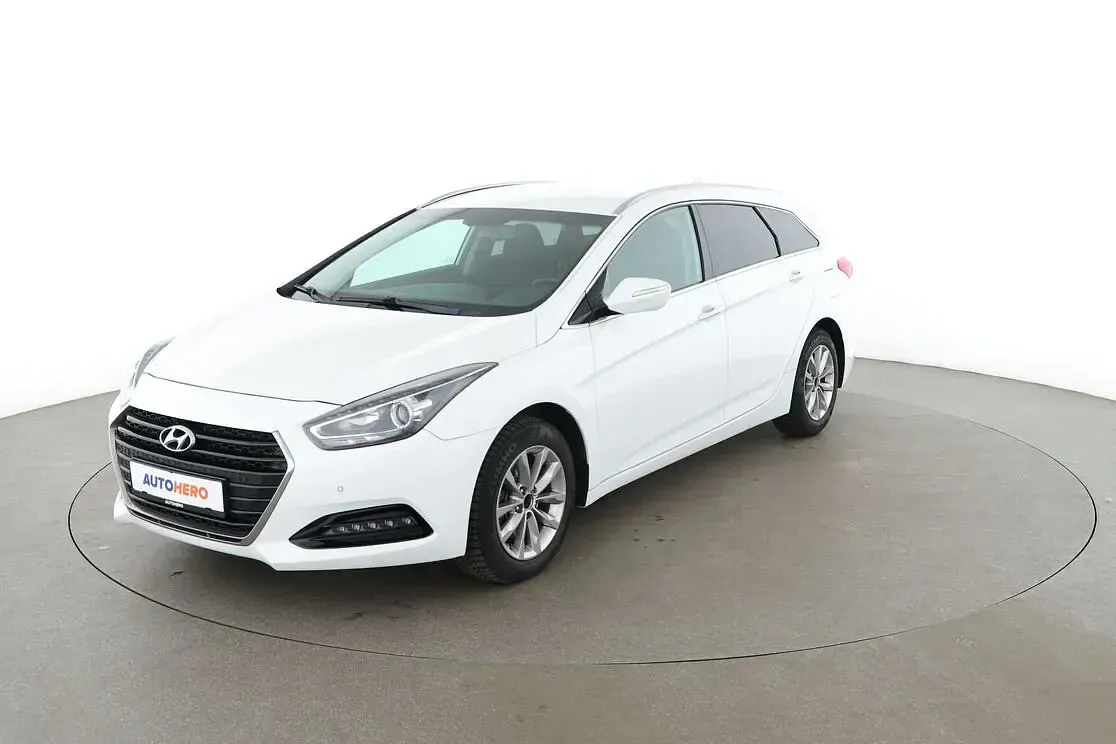 Gebraucht Hyundai i40 Trend 165 PS (121 kW) 2018 Kombi