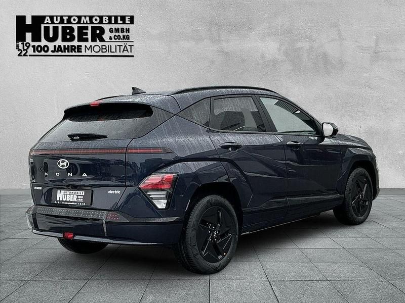 Neu Hyundai Kona Trend 150 kW (204 PS) 2026 Blau metallic SUV