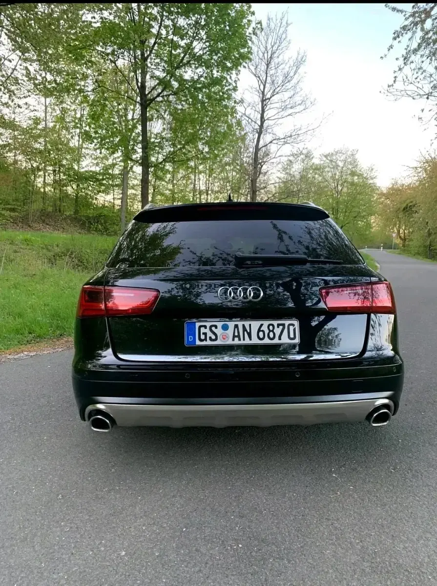 Używany Audi A6 Allroad 320 KM (235 kW) 2017 Czarny Kombi
