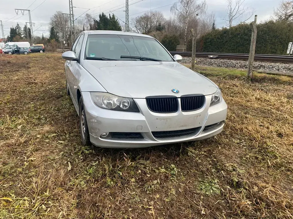 Usata BMW 320 163 CV (119 kW) 2006 Argento Station wagon