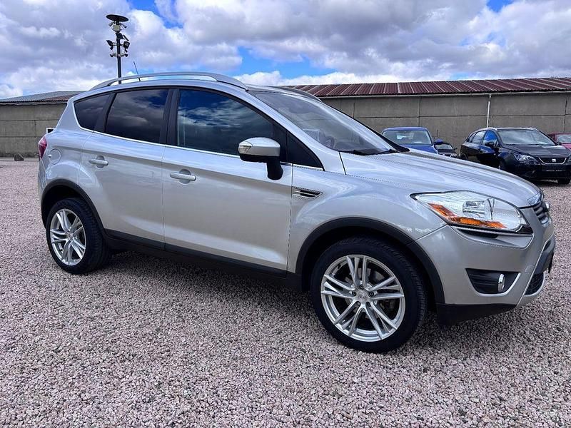 Gebraucht Ford Kuga Trend 136 PS (100 kW) 2009 Silber SUV