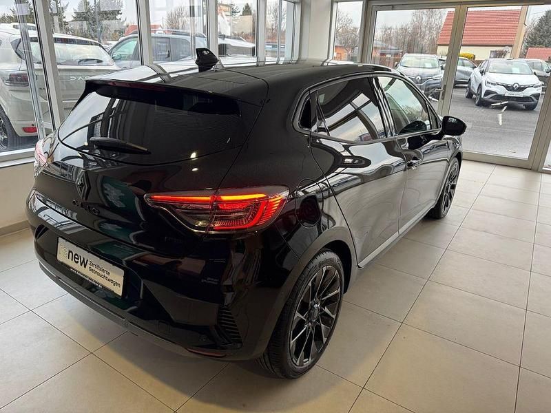 Gebraucht Renault Clio V 94 PS (69 kW) 2023 Schwarz Limousine