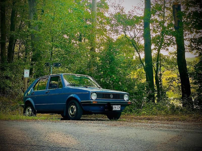 Blau Gebraucht 1982 VW Golf I Kleinwagen | 8.765 € - Bild 1/4