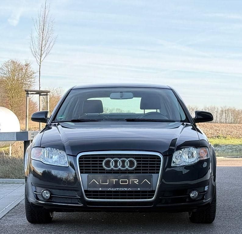 Gebraucht Audi A4 Business 140 PS (102 kW) 2007 Schwarz Limousine