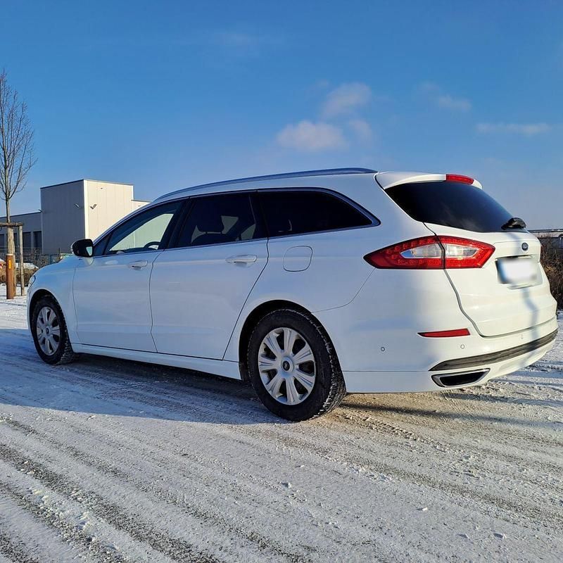 Gebraucht Ford Mondeo 179 PS (131 kW) 2015 Weiß Kombi