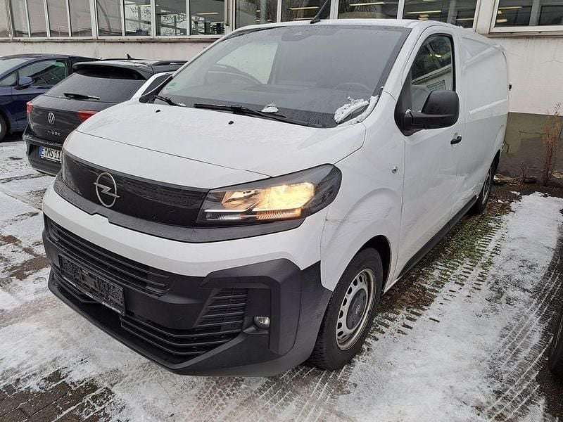 Weiß Gebraucht 2024 Opel Vivaro Basis Van / Kleinbus | 23.590 € (Etwas zu teuer) - Bild 1/4