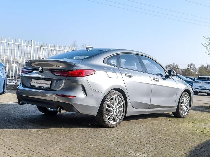 Gebraucht BMW 220 Advantage 178 PS (130 kW) 2022 Grau Coupé