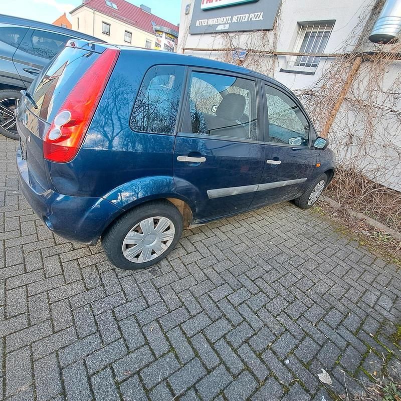 Gebraucht Ford Fiesta 2006 Blau Kleinwagen