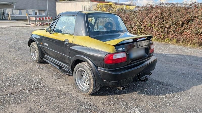 Gebraucht Suzuki X-90 97 PS (71 kW) 1996 Schwarz Coupé