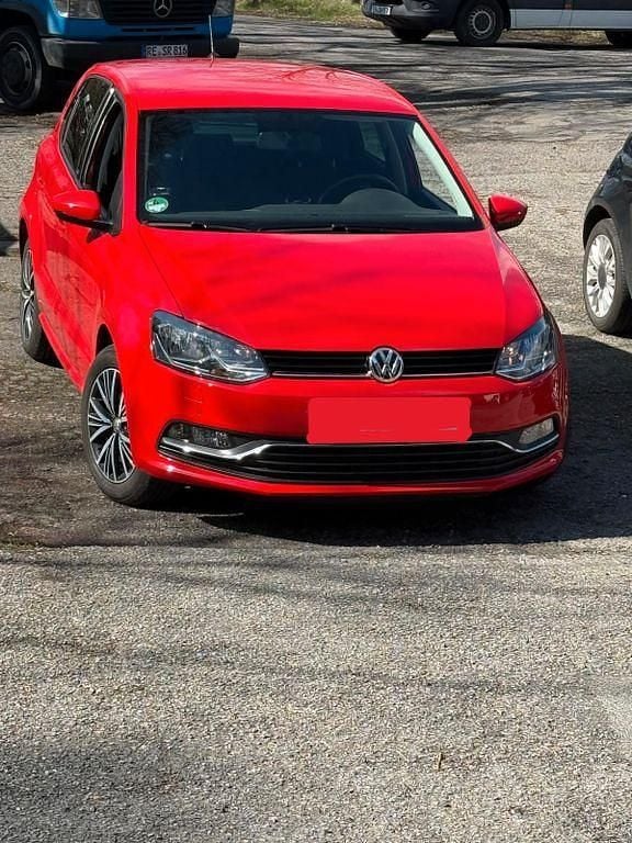 Gebraucht VW Polo Allstar 60 PS (44 kW) 2016 Rot Kleinwagen