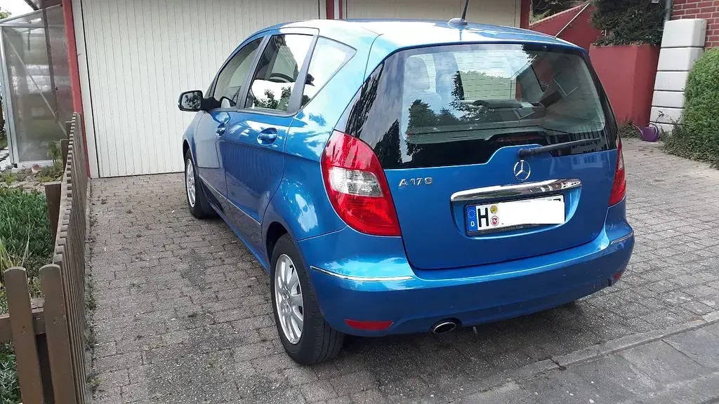 Gebraucht Mercedes A170 Elegance 116 PS (85 kW) 2008 Blau Limousine
