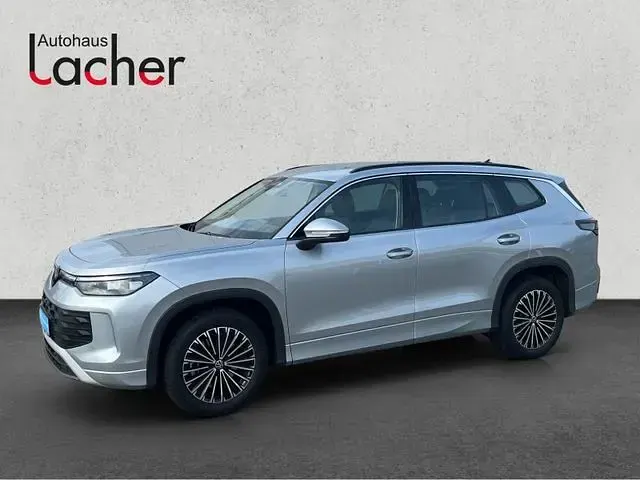 Gebraucht VW Tayron IQ Drive 150 PS (110 kW) 2025 Silber SUV