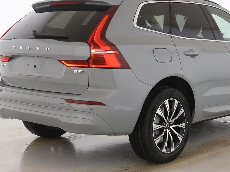 Gebraucht Volvo XC60 Core 250 PS (183 kW) 2025 Vapour grey SUV