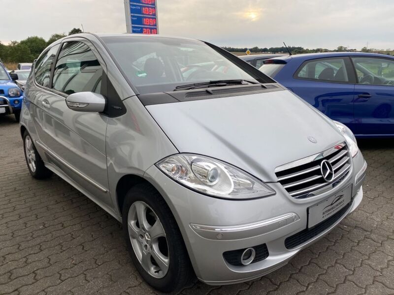 Silber Gebraucht 2005 Mercedes A150 Avantgarde Limousine | 2.499 € (Fairer Preis) - Bild 1/4
