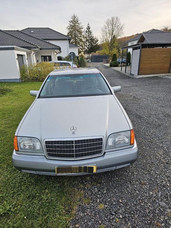 Silber Gebraucht 1992 Mercedes 500 SE Limousine | 15.000 € - Bild 1/4