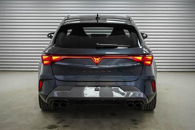 Gebraucht Cupra Leon VZ 2025 Magnetic grau metallic (s7)