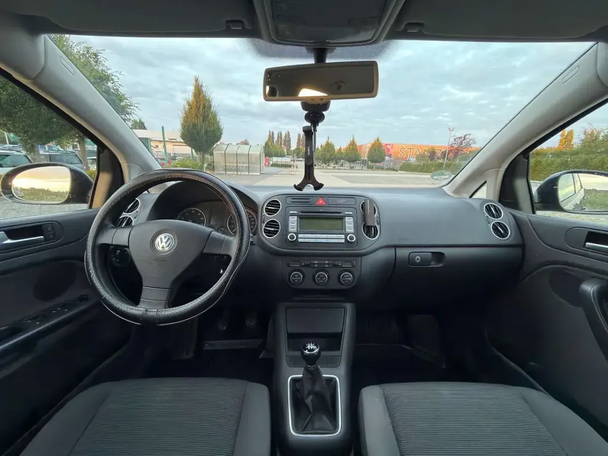 Gebraucht VW Golf Plus Cross Edition 80 PS (58 kW) 2008 Schwarz Limousine