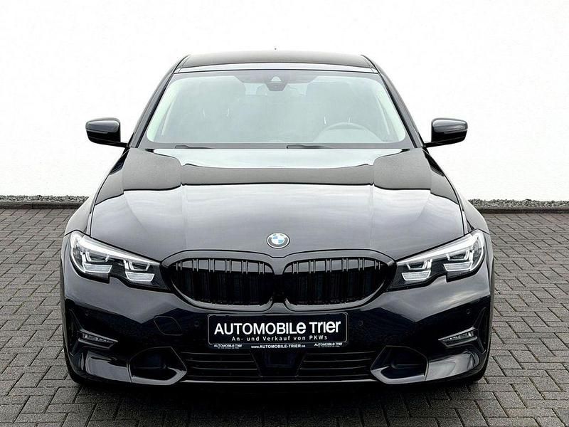 Gebraucht BMW 320 M Sport 184 PS (135 kW) 2021 Saphirschwarz (metallic) Limousine