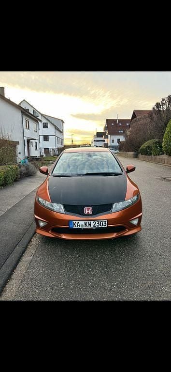 Gebraucht Honda Civic Type S 140 PS (102 kW) 2008 Orange Limousine