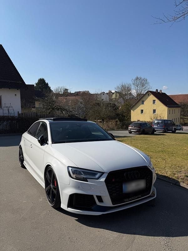 Usado Audi RS3 Performance 700 HP (514 kW) 2019 Branco Sedan