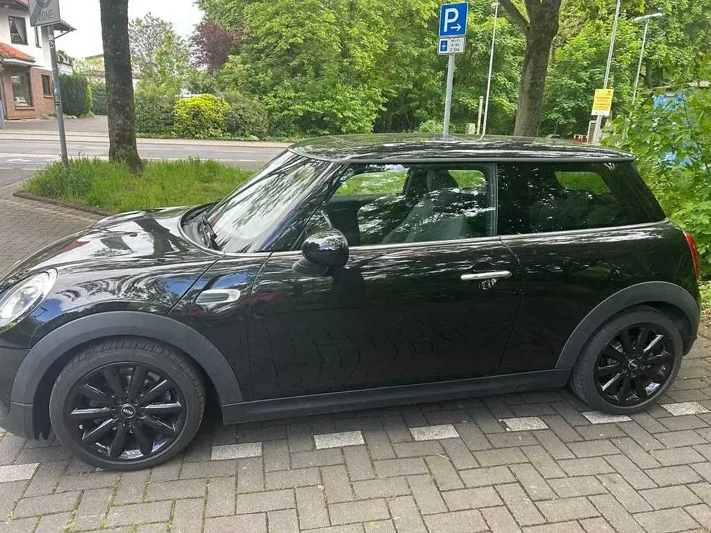 Gebraucht Mini Cooper D 116 PS (85 kW) 2015 Schwarz Kleinwagen