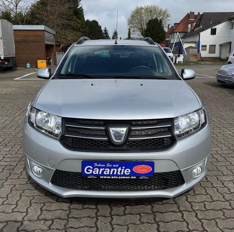 Gebraucht Dacia Logan MCV Prestige 90 PS (66 kW) 2013 Silber Kombi