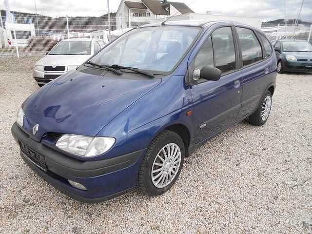 Gebraucht Renault Mégane 90 PS (66 kW) 1998 Blau Van / Kleinbus