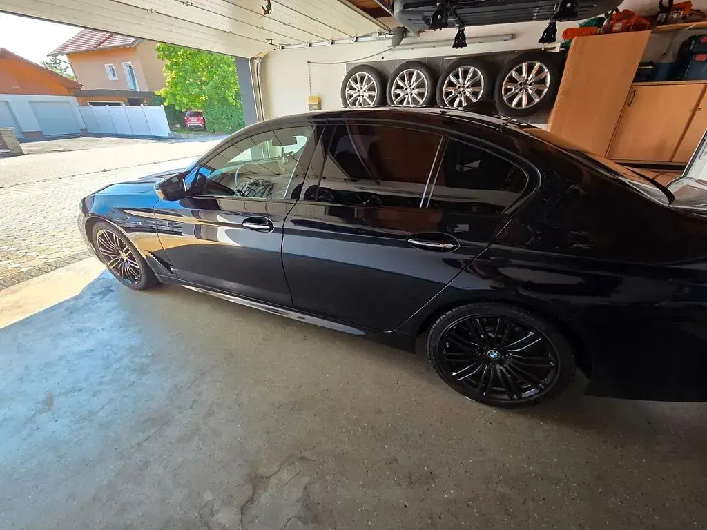 Gebraucht BMW 540 Performance 340 PS (250 kW) 2018 Schwarz Limousine