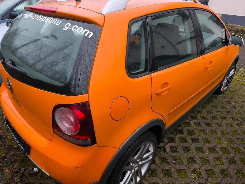 Gebraucht VW Polo 80 PS (58 kW) 2007 Orange Kleinwagen