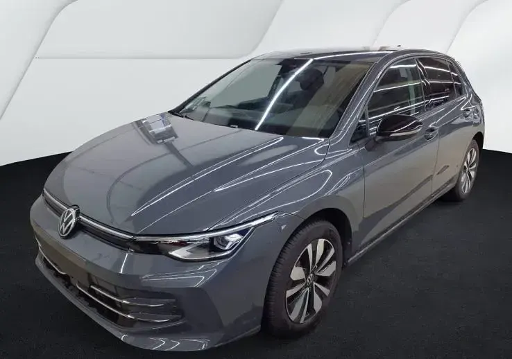 Gebraucht VW Golf VIII Goal 150 PS (110 kW) 2025 Delfingrau Limousine