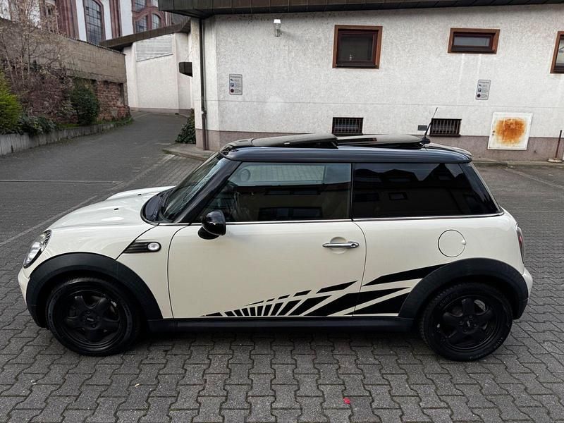 Gebraucht Mini Cooper 120 PS (88 kW) 2009 Weiß Kleinwagen