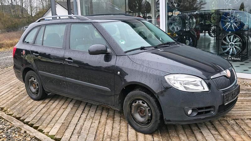 Gebraucht Skoda Fabia Ambiente 86 PS (63 kW) 2008 Schwarz Kleinwagen