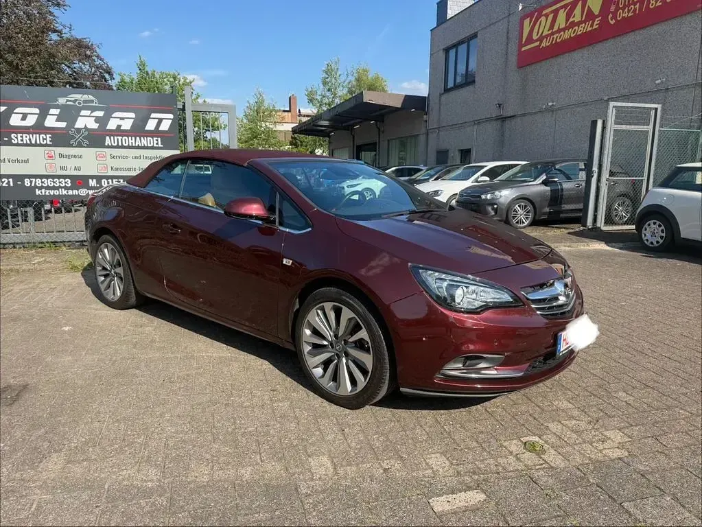 Gebraucht Opel Cascada Ultimate 140 PS (102 kW) 2018 Rot Cabrio