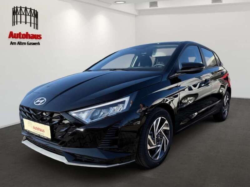 Phantom black / met (schwarz) Neu 2025 Hyundai i20 Kleinwagen | 24.985 € (Fairer Preis) - Bild 1/4
