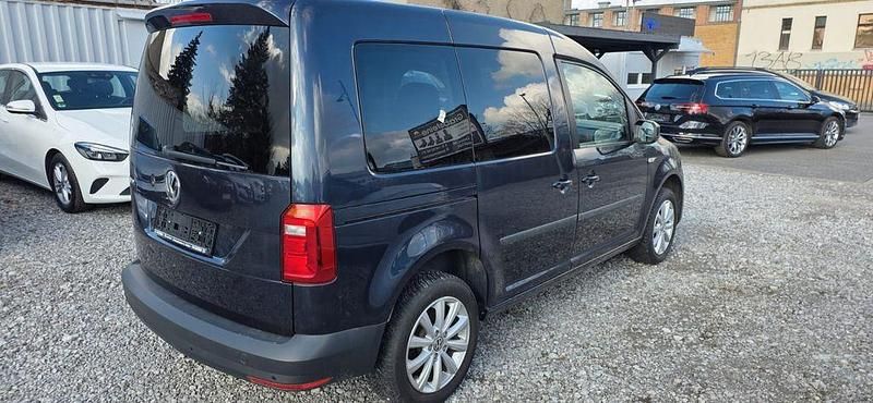 Gebraucht VW Caddy Trendline 131 PS (96 kW) 2020 Blau Van / Kleinbus