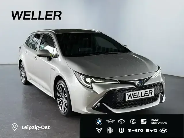 Gebraucht Toyota Corolla Team 184 PS (135 kW) 2021 Silber Kombi