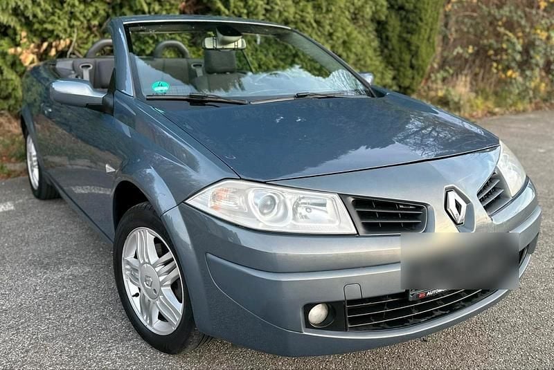 Gebraucht Renault Mégane Cabriolet Authentique 111 PS (81 kW) 2007 Grau Cabrio
