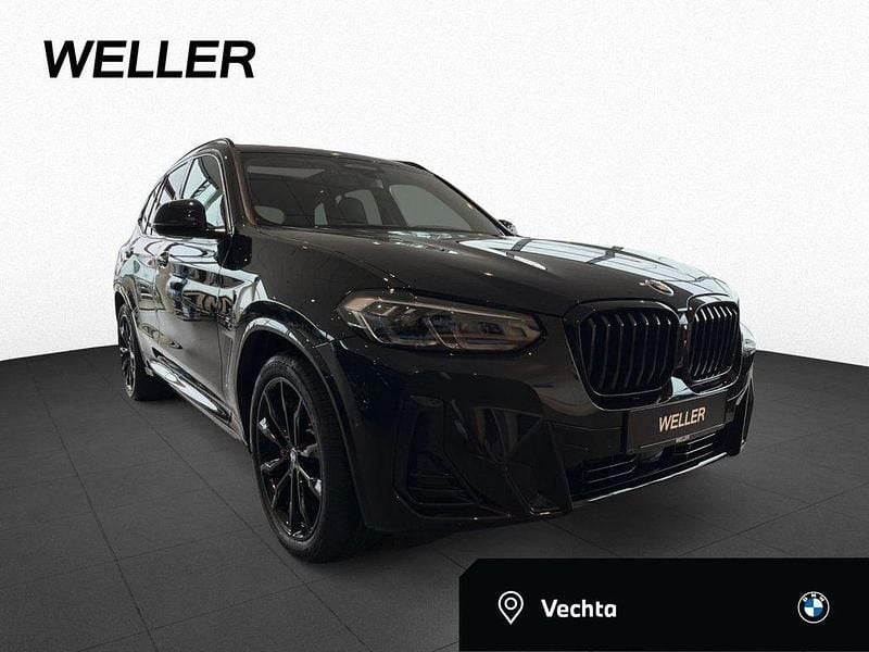 Black sapphire (schwarz) Gebraucht 2024 BMW X3 M Sport SUV | 62.590 € (Guter Preis) - Bild 1/4