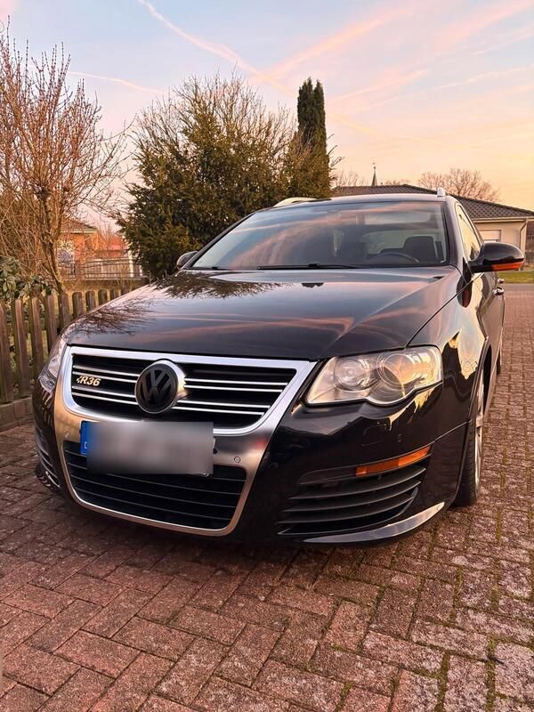 Schwarz Gebraucht 2007 VW Passat R Kombi | 16.000 € - Bild 1/4