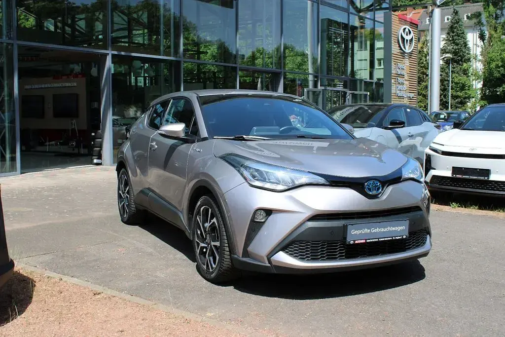 Gebraucht Toyota C-HR Team 184 PS (135 kW) 2021 Silber SUV