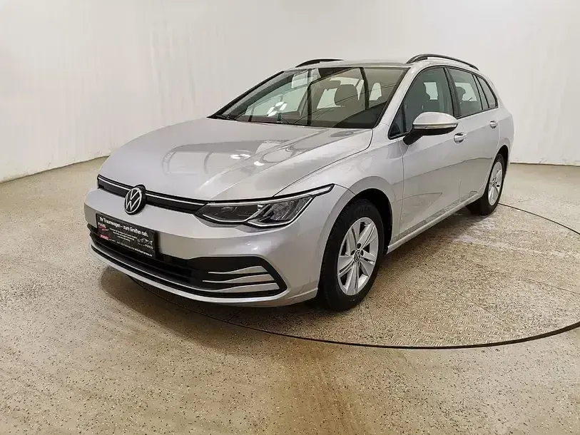 Gebraucht VW Golf VII Life 184 PS (135 kW) 2021 Reflexsilber metallic Kleinwagen