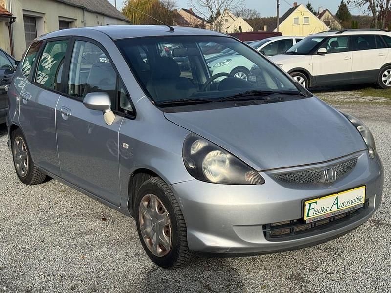 Gebraucht Honda Jazz Cool 77 PS (56 kW) 2006 Silber Kleinwagen