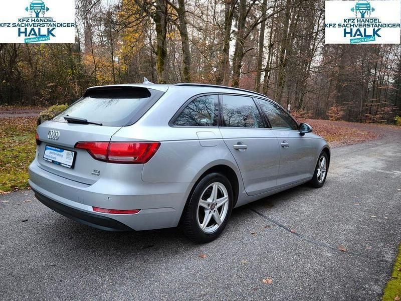 Gebraucht Audi A4 Comfort 150 PS (110 kW) 2018 Silber Kombi