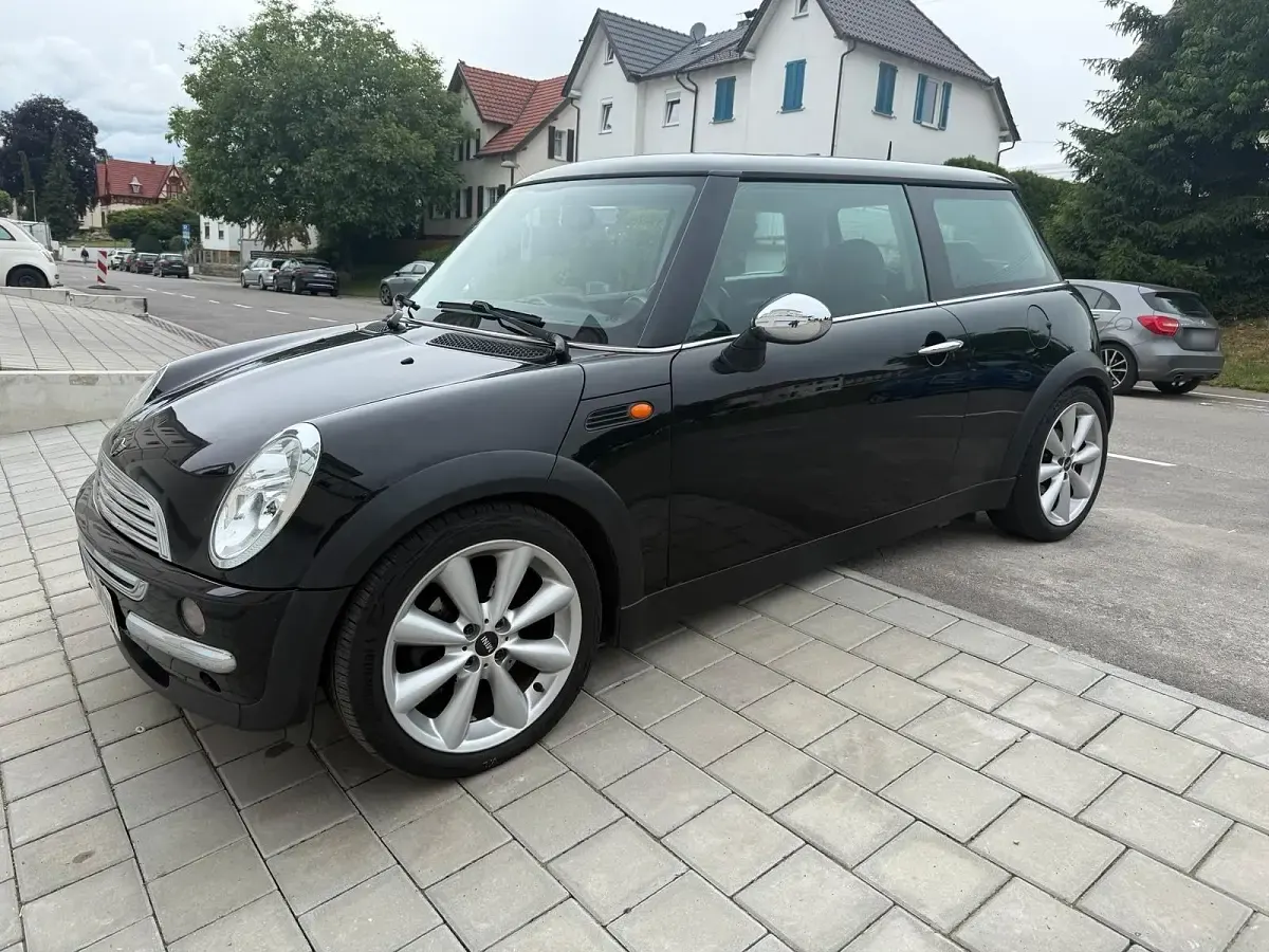 Gebraucht Mini Cooper 116 PS (85 kW) 2004 Schwarz Kleinwagen