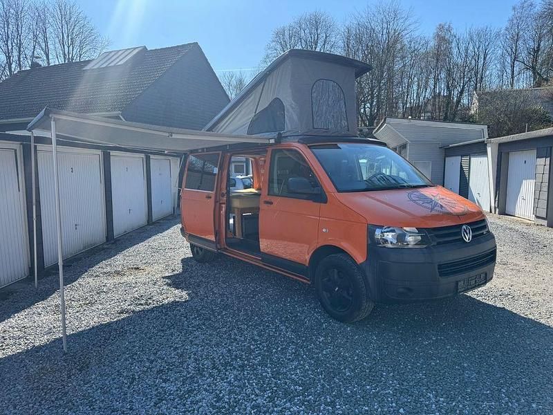 Gebraucht VW Transporter 139 PS (102 kW) 2014 Orange Van