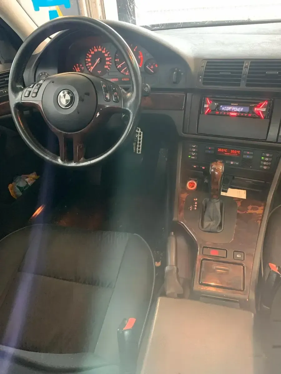 Gebraucht BMW 525 163 PS (119 kW) 2004 Schwarz Kombi