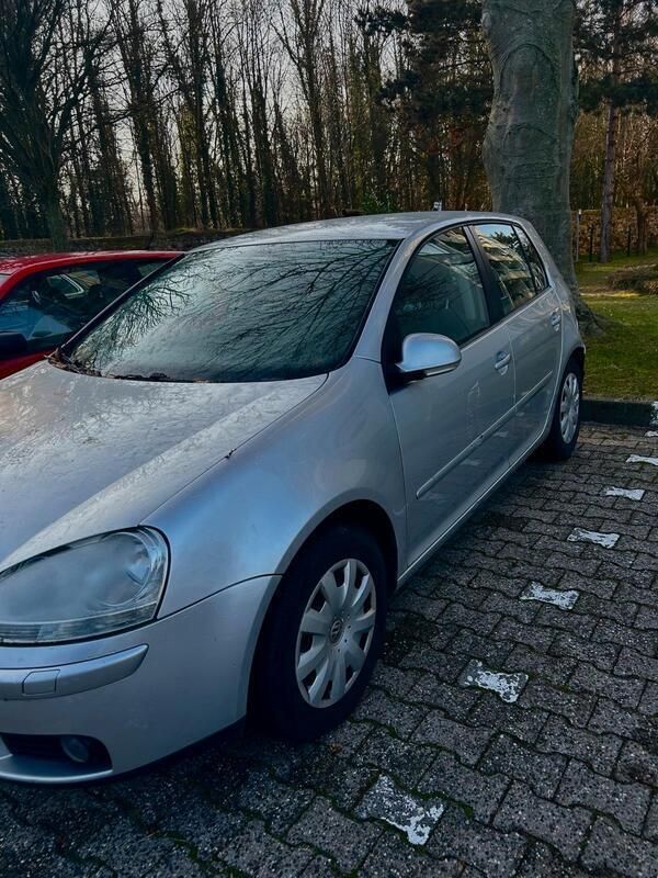 Grau Gebraucht 2007 VW Golf V Kleinwagen | 1.200 € (Superpreis) - Bild 1/4