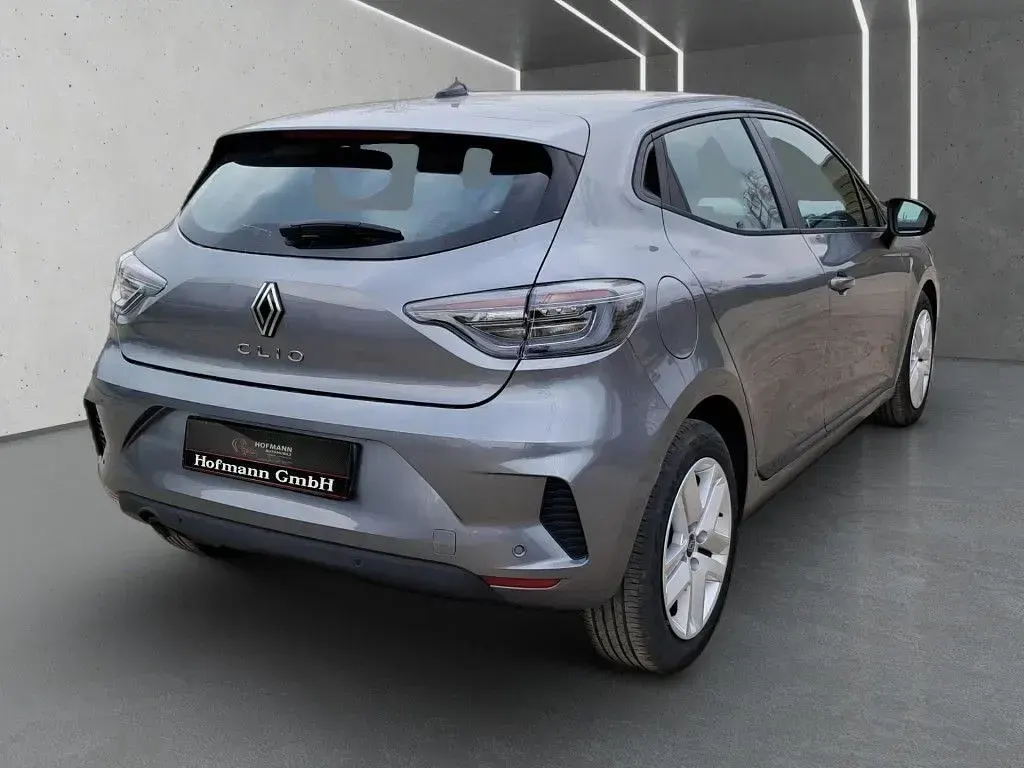 Gebraucht Renault Clio Evolution 91 PS (66 kW) 2024 Grau Kleinwagen